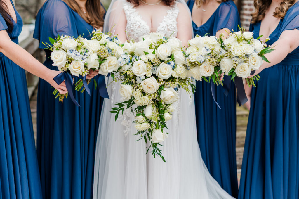 bridesmaids in navy blue dresses