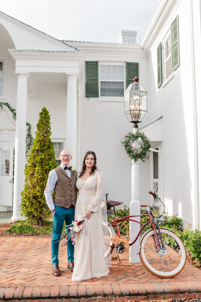 bride and groom in front of oakdale inn in martinsville virginia