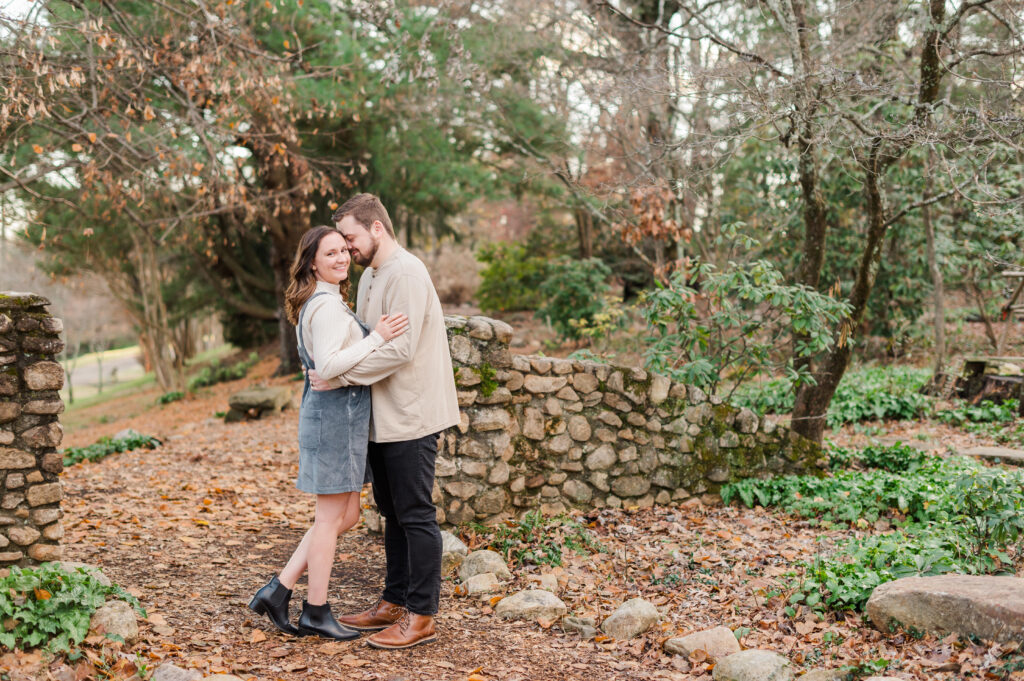 mill mountain roanoke star couples photos