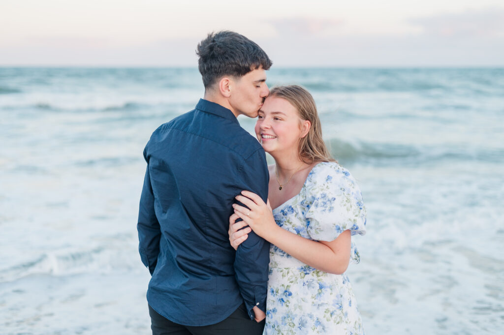 couple posing at topsail beach