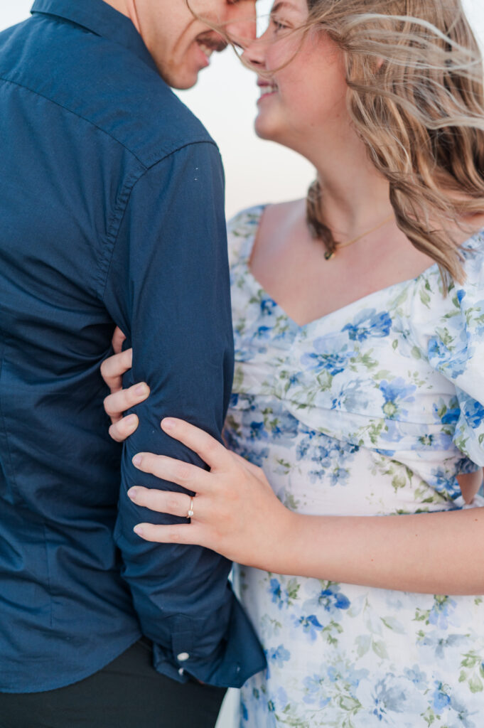 couple posing at topsail beach