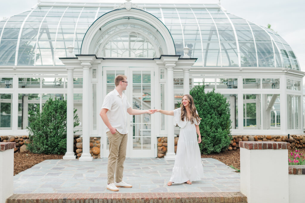 engagement session dancing