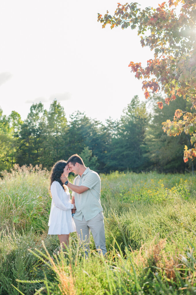 couple posing for parkway engagement session