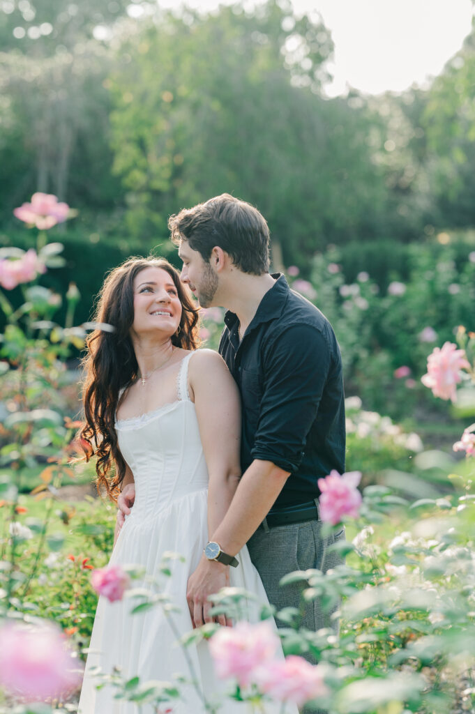 reynolda gardens engagement session roses