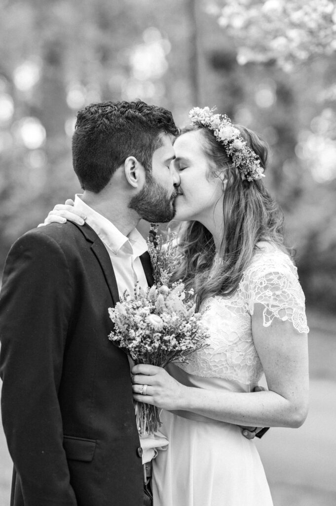 Tanglewood Park Winston Bride and Groom