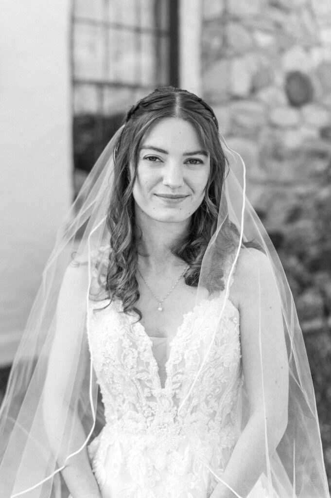 Greensboro bridal portraits b/w