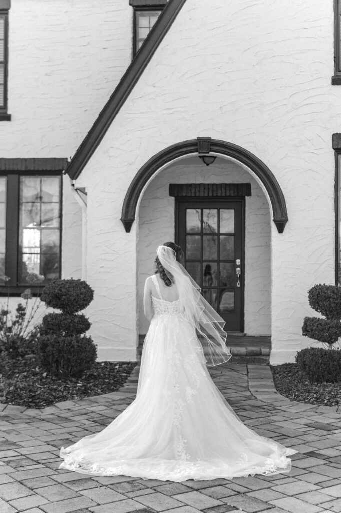 Greensboro bridal portraits b/w