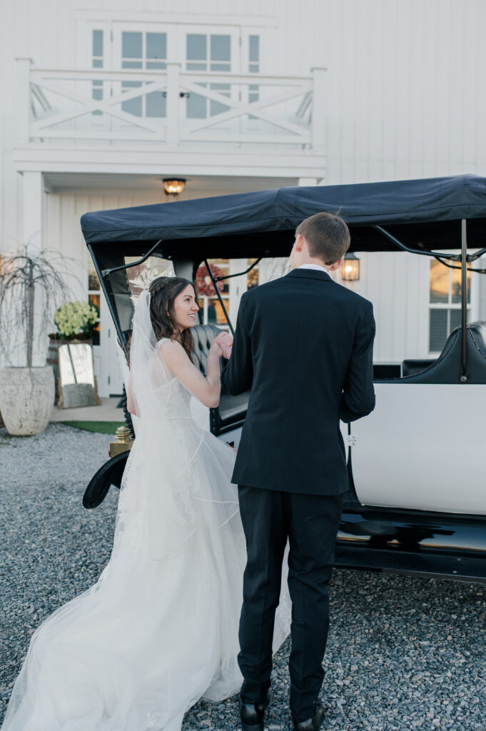 Experience Oakhaven Greensboro Wedding Venue