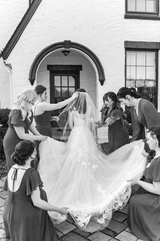 Greensboro wedding venue bridal party